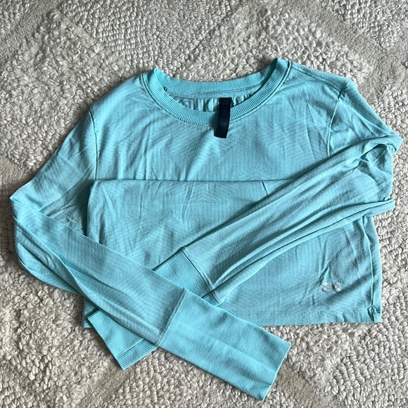 Under Armour Tops - Under Armour Cold Gear Long Sleeve Shirt Size Small